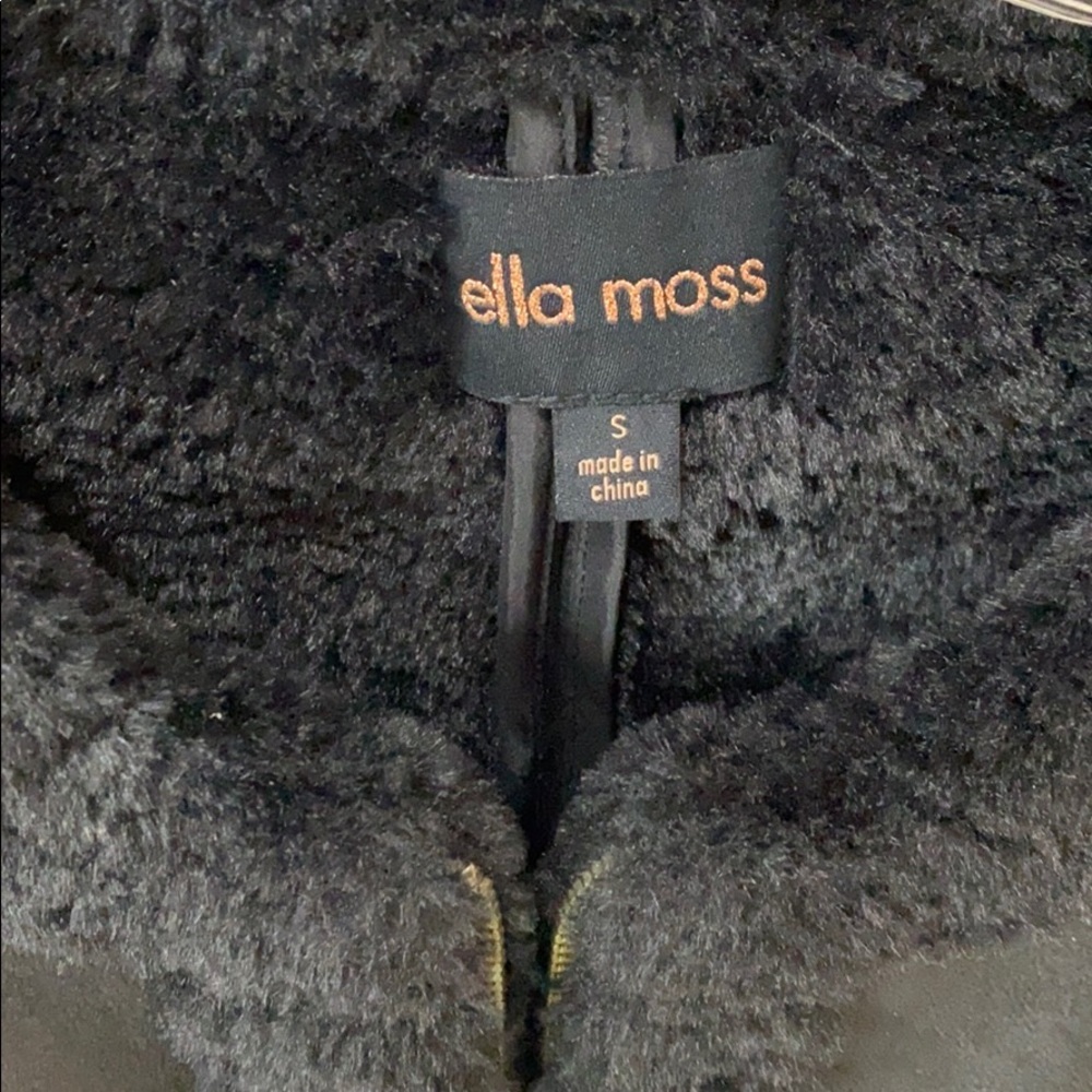 Black Jacket - image 2